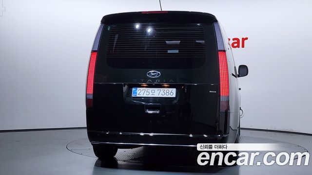 Hyundai Staria 4WD Lounge 9-Seater Inspiration - фото 3