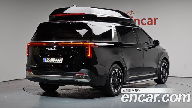Kia Carnival Новый 4-го поколения Gasoline 9-Seater Hi Limousine Signature - фото 0