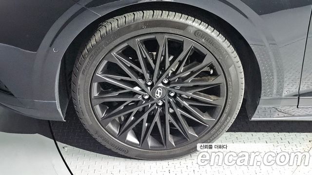 Hyundai Grandeur GN7, гибрид Calligraphy - фото 4