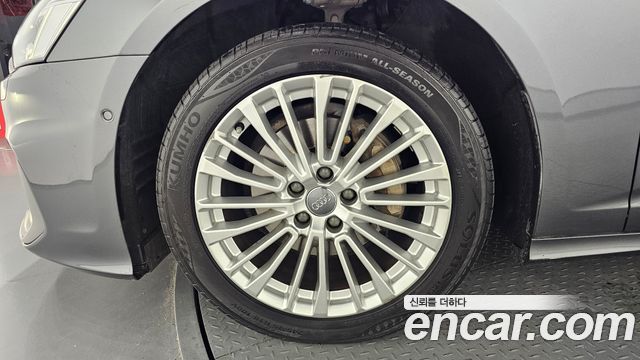 Audi A6 C8 40 TDI Premium - фото 4