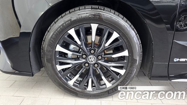 Toyota Alphard 4-го поколения 2.5 HEV Executive AWD - фото 4