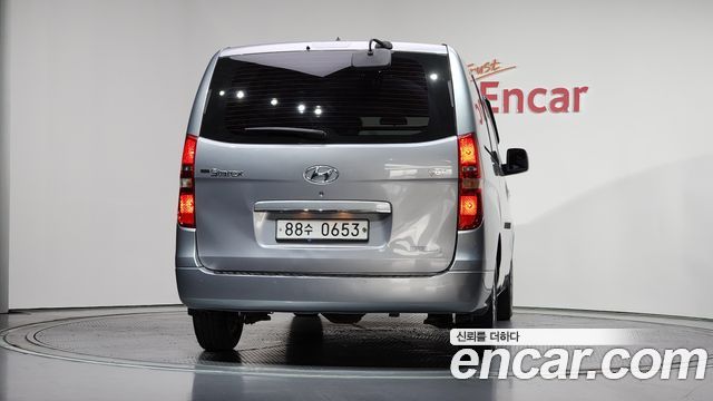 Hyundai Starex Новый Van 3-Seater Smart - фото 3