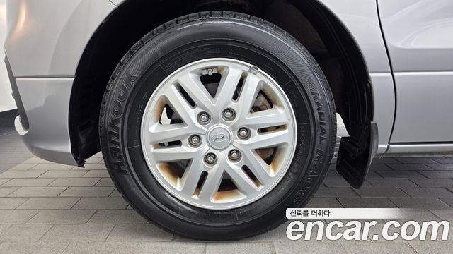 Hyundai Starex Новый Van 3-Seater Smart - фото 4