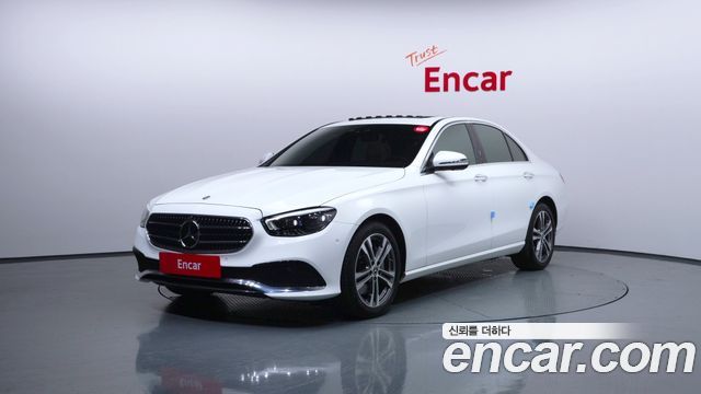 Mercedes-Benz E-Class W213 E350 4MATIC Avantgarde - фото 0