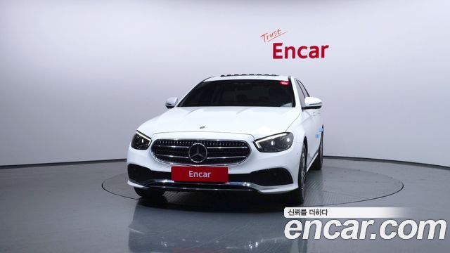 Mercedes-Benz E-Class W213 E350 4MATIC Avantgarde - фото 2
