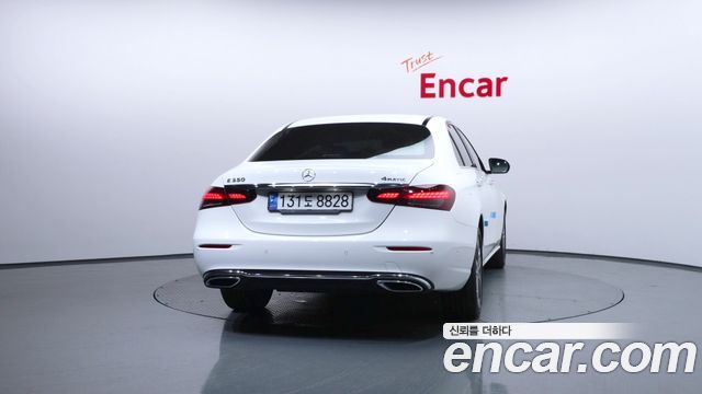 Mercedes-Benz E-Class W213 E350 4MATIC Avantgarde - фото 3