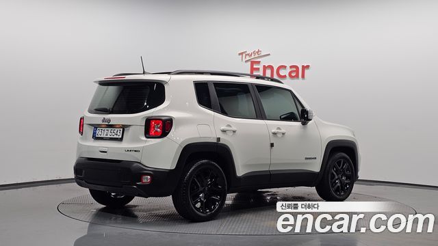 Jeep Renegade 1.3 Limited - фото 0