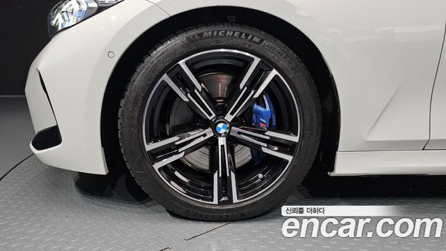 BMW 3-Series G20 320i M Sport - фото 4