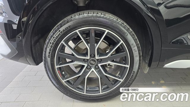 Audi Q5 FY 40 TDI Quattro Premium Sportback - фото 4