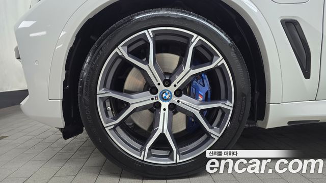 BMW X5 G05 xDrive 45e M Sport - фото 4