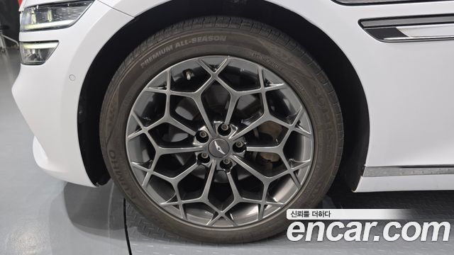 Genesis G80 RG3 Diesel 2.2 AWD - фото 4