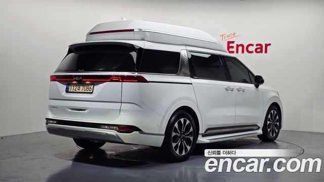 Kia Carnival 4-го поколения Gasoline 9-Seater Hi-Limousine Signature - фото 1