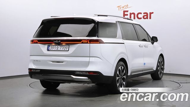 Kia Carnival 4-го поколения 9-Seater Noblesse - фото 1