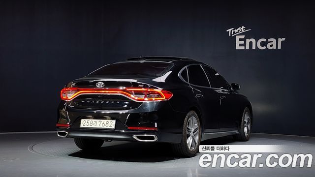 Hyundai Grandeur IG 3.0 Exclusive - фото 0