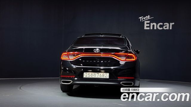 Hyundai Grandeur IG 3.0 Exclusive - фото 2