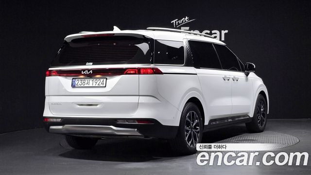 Kia Carnival 4-го поколения Gasoline 9-Seater Noblesse - фото 1