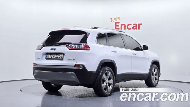 Jeep Cherokee KL 2.4 Limited AWD - фото 1