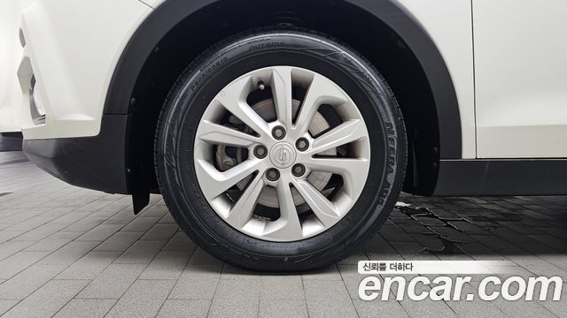 SsangYong Tivoli VX 2WD - фото 4