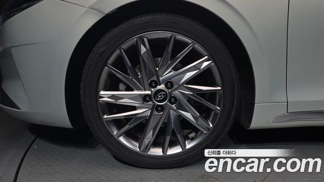 Hyundai Grandeur Новый IG 2.5 Calligraphy - фото 4