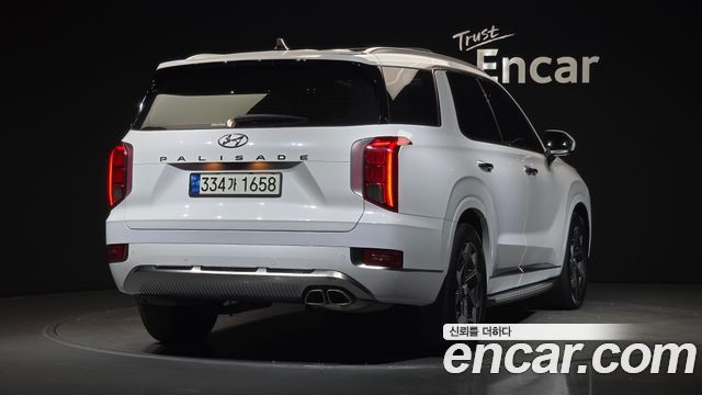Hyundai Palisade Diesel 2.2 2WD Calligraphy - фото 1