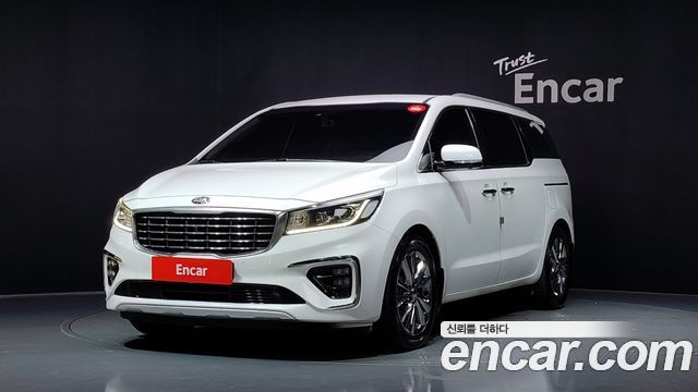 Kia Carnival Новый 7-Seater Limousine President - фото 0