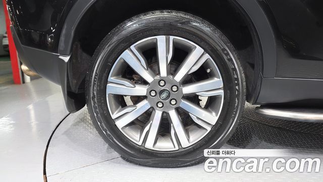 Land Rover Discovery Sport Sports 2.0 TD4 HSE Luxury - фото 4