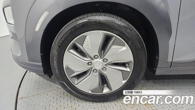 Hyundai Kona Premium - фото 4