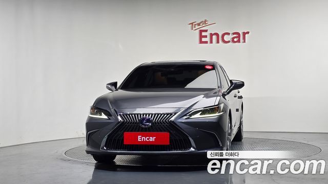Lexus ES 7-го поколения Luxury Plus - фото 2