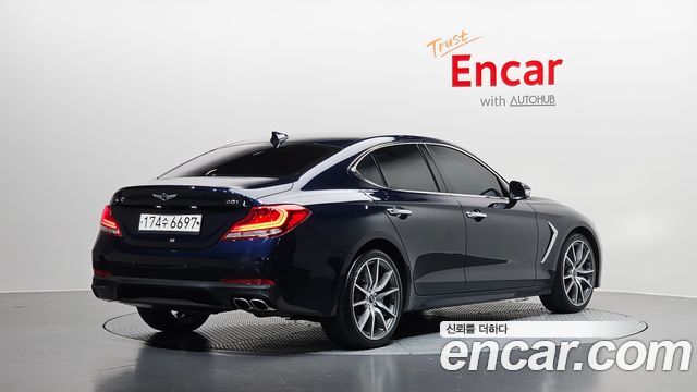 Genesis G70 2.0T Elite - фото 1