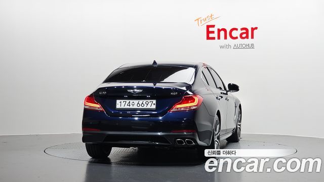 Genesis G70 2.0T Elite - фото 3