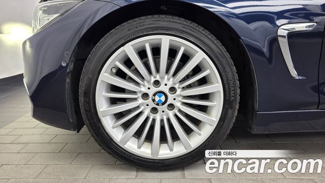 BMW 4-Series F32 420d Luxury GranCoupe - фото 4