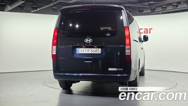 Hyundai Staria HEV 1.6 Cargo 5-Seater Modern - фото 3
