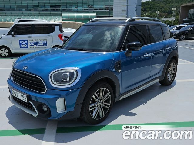 Mini Countryman Classic Plus Launch Pack 2nd Gen - фото 0