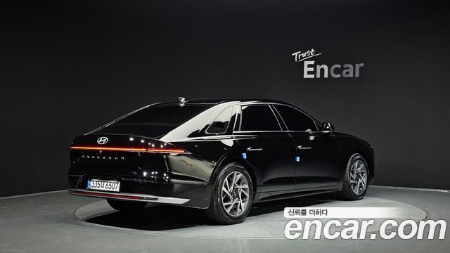Hyundai Grandeur GN7, гибрид Exclusive - фото 1