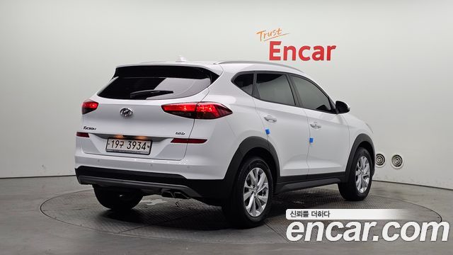 Hyundai Tucson Совершенно новый Diesel 1.6 2WD Modern - фото 1