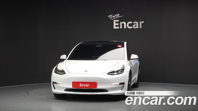 Tesla Model 3 Long Range AWD - фото 2