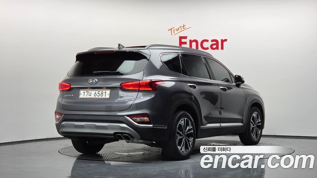 Hyundai Santafe TM Diesel 2,0 4WD Prestige - фото 1