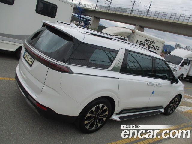 Kia Carnival 4-го поколения 7-Seater Signature - фото 4