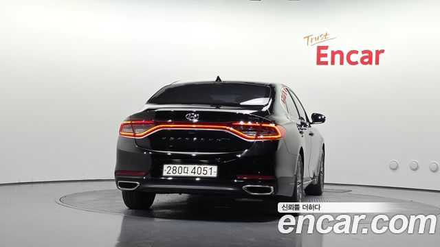 Hyundai Grandeur IG, гибрид Premium - фото 3