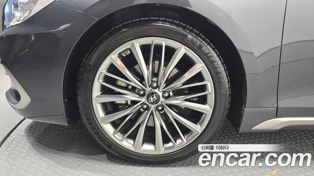 Hyundai Grandeur IG 3.0 Exclusive Special - фото 3
