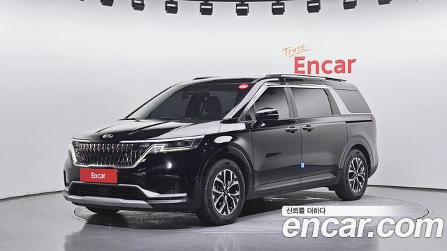 Kia Carnival 4-го поколения 9-Seater Prestige - фото 0