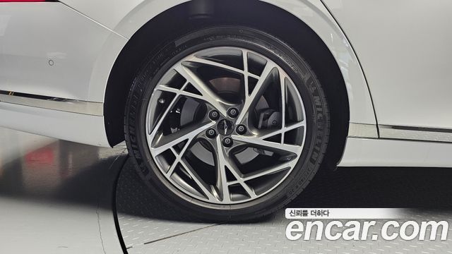 Genesis G90 RS4 Gasoline 3.5 Turbo AWD - фото 4