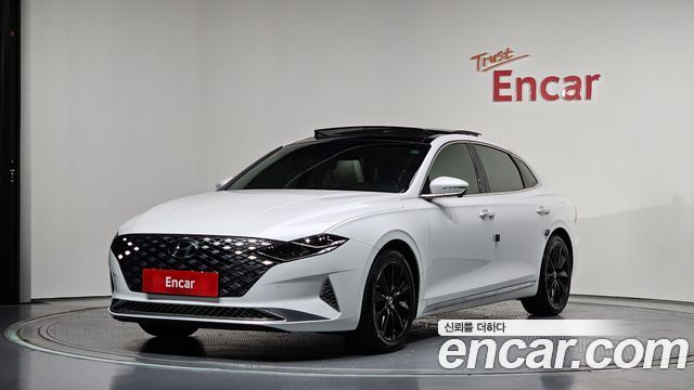 Hyundai Grandeur Новый IG, гибрид Calligraphy - фото 0