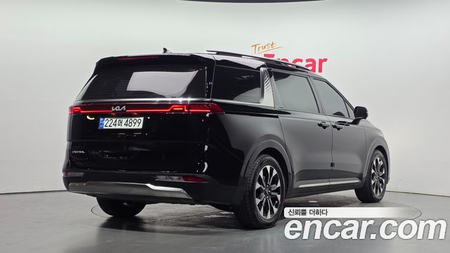 Kia Carnival 4-го поколения 7-Seater Signature - фото 1