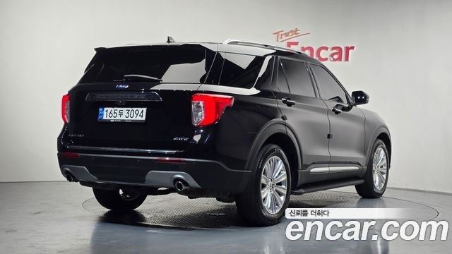 Ford Explorer 6-го поколения 2.3 LimIted 4WD - фото 1