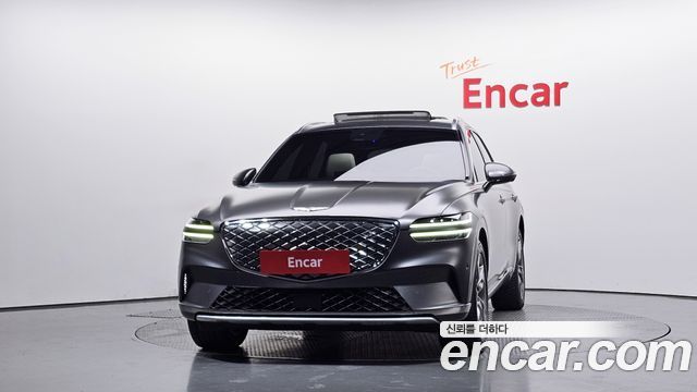 Genesis GV70 e-AWD - фото 2