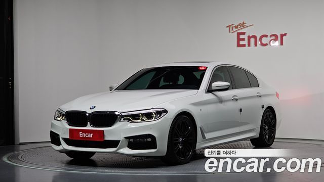 BMW 5-Series G30 540i xDrive M Sport Plus - фото 0