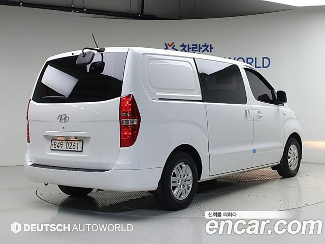 Hyundai Starex Новый Van 5-Seater Smart - фото 1