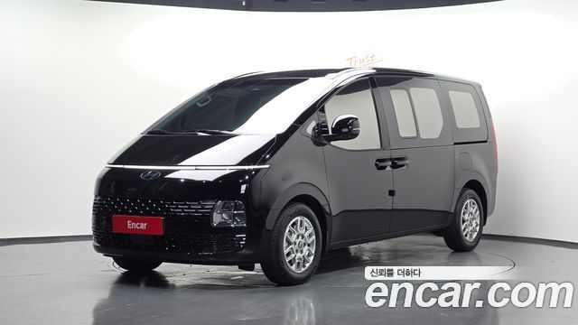 Hyundai Staria HEV 1.6 Cargo 5-Seater Modern - фото 0