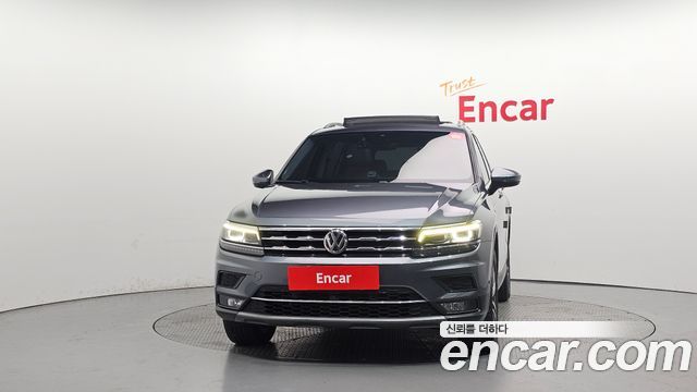 Volkswagen Tiguan 2.0 TDI Prestige - фото 2